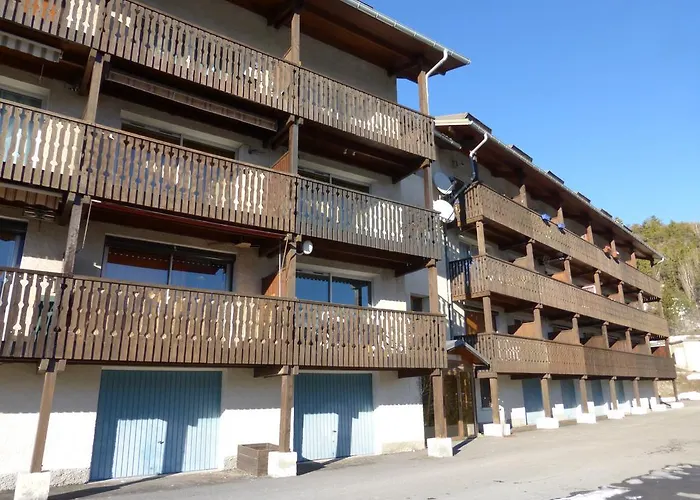 Panoramic 19 Apartment